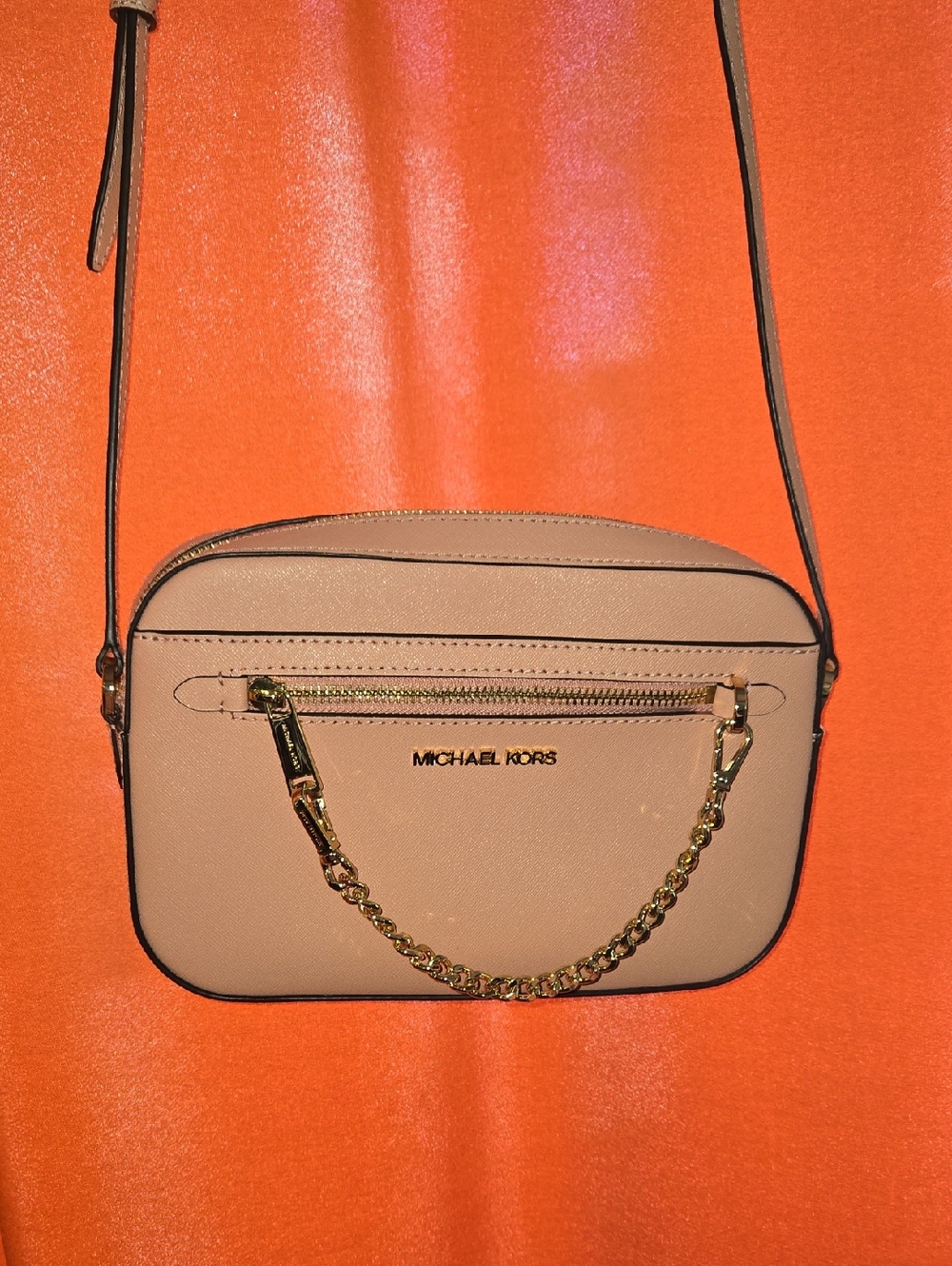 Like NEW Michael Kors Blush Pebble Leather Crossbody with Gold Chain